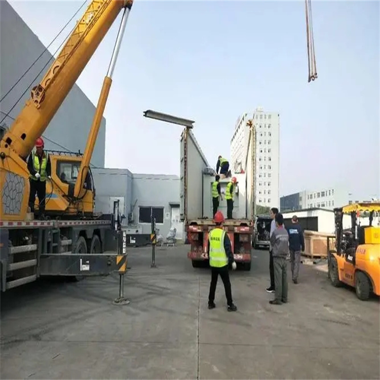 清新如何找到附近的吊车救援服务